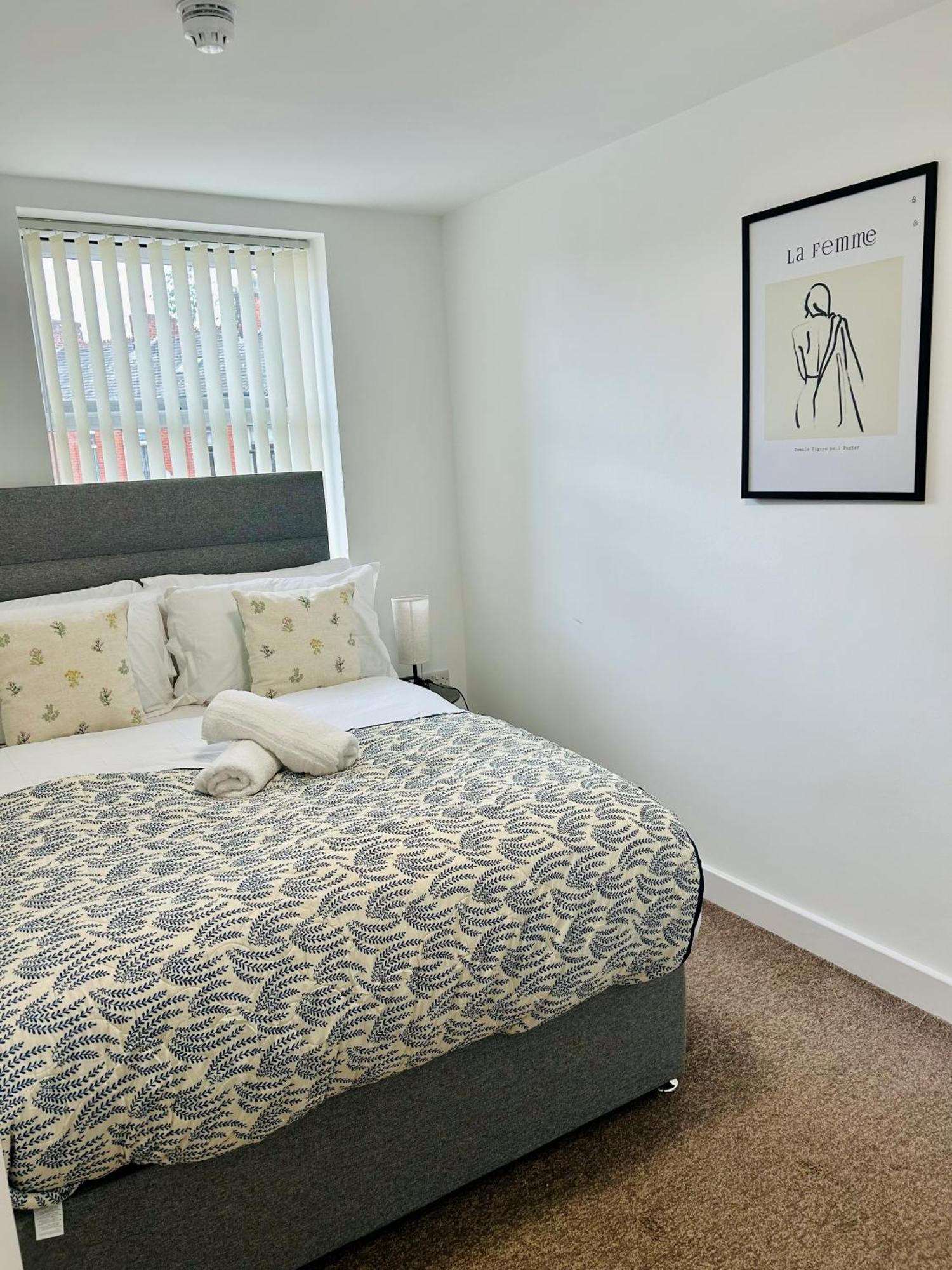 Failsworth Luxury Apartment With Free Parking By Daley Stays Mánchester Exterior foto